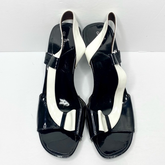 Vintage Grace Patent Slingback with Cutout Heels - Picture 4 of 9